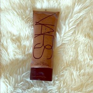 Nars Laguna Body Illuminator